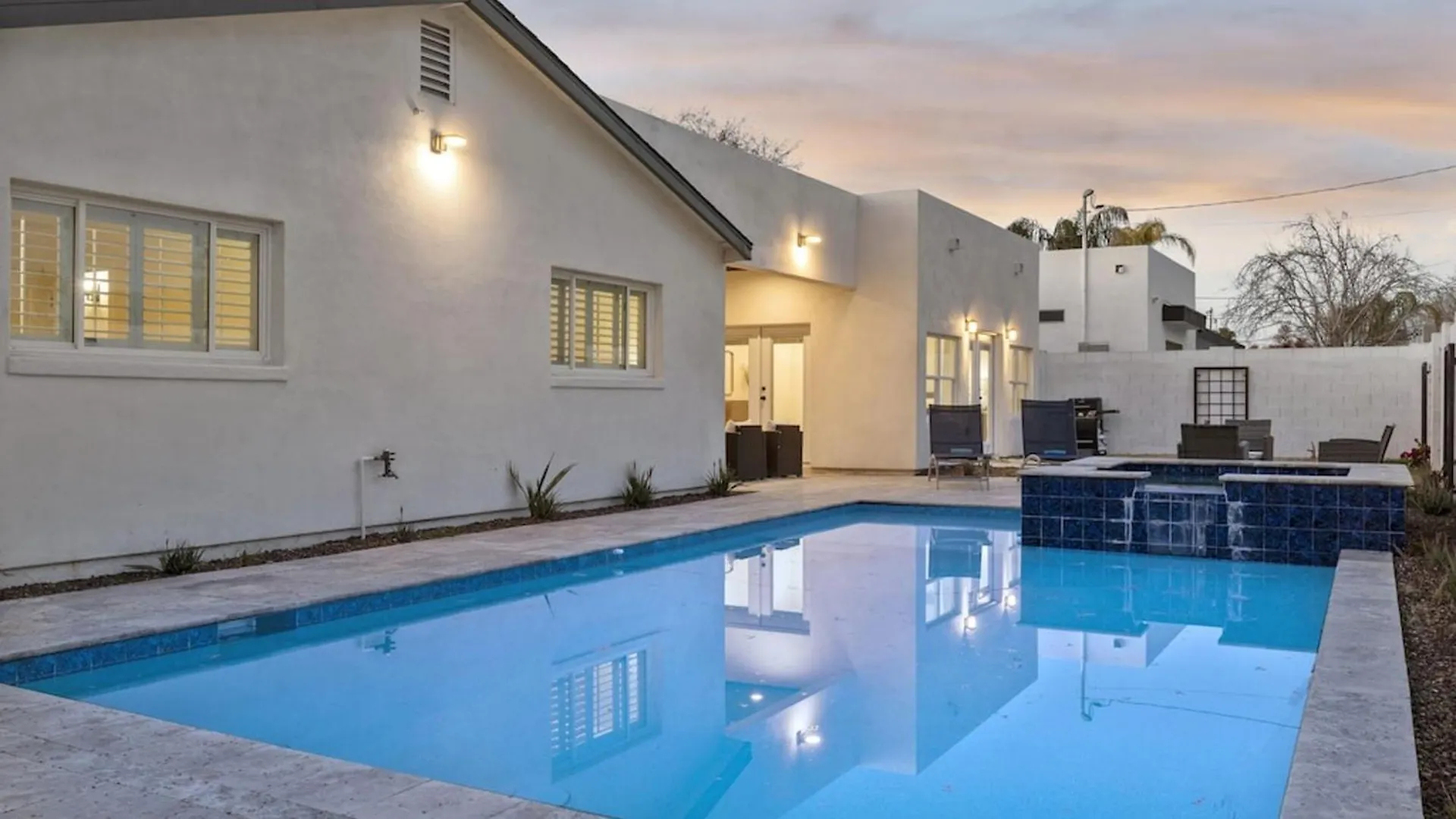 Just Listed Modern Classy 4 Bdrm Heart Of Oldtown Scottsdale Vakantiehuis